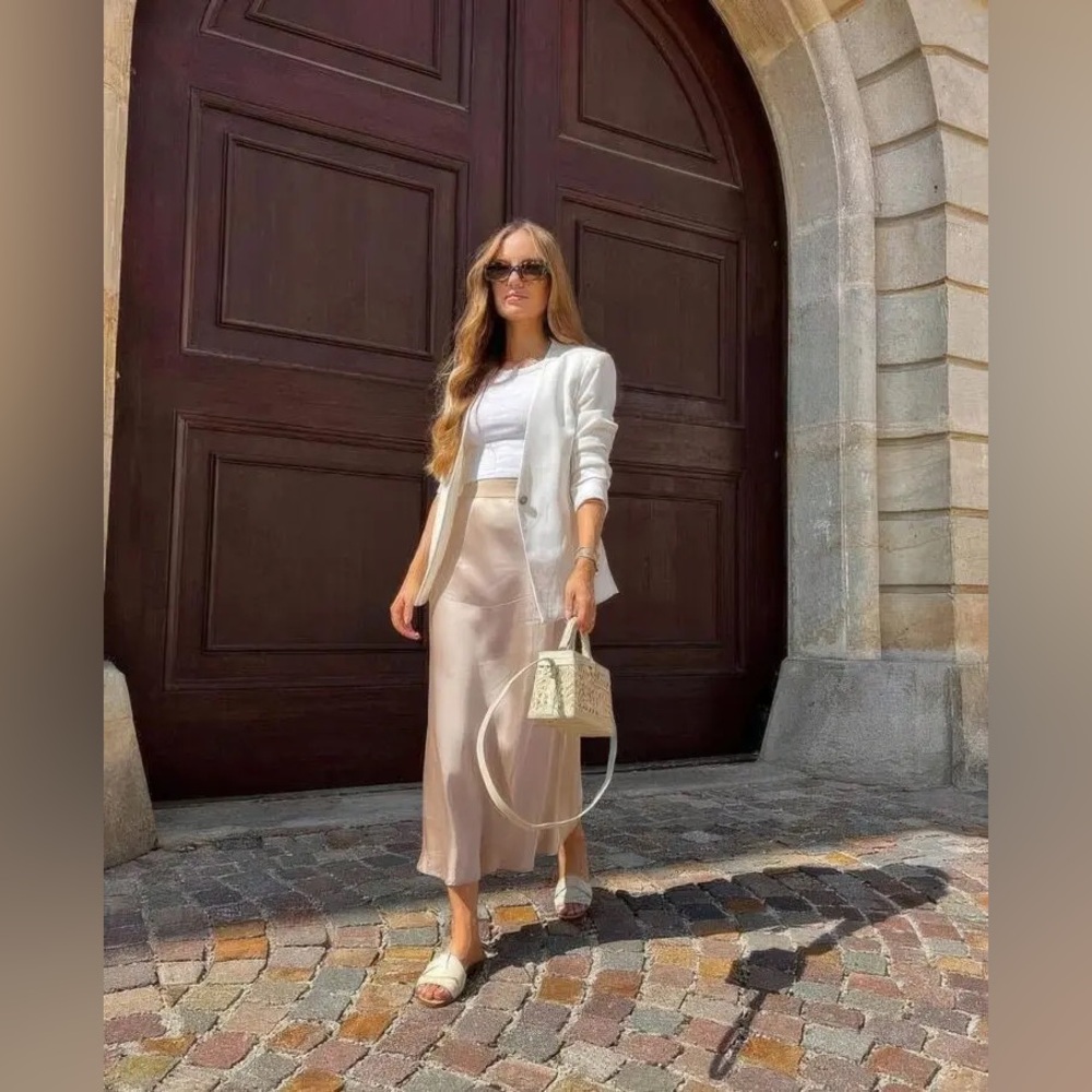 ZARA NEW SATIN EFFECT MIDI SKIRT - Picture 9 of 16